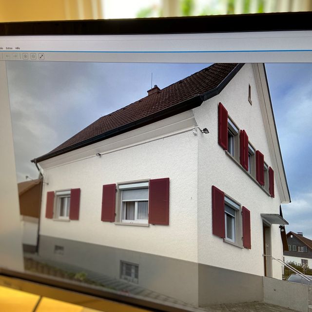 Fassadenanstrich eines Einfamillienhauses
