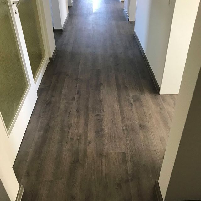 Fußbodensanierung in einer Wohnung