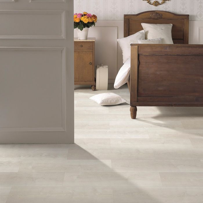 Beispiel für hochwertigen Designboden im Schlafzimmer